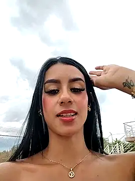 Juliana_Xander's cam snapshot