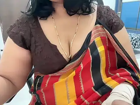 divyareddy-telugu's cam snapshot