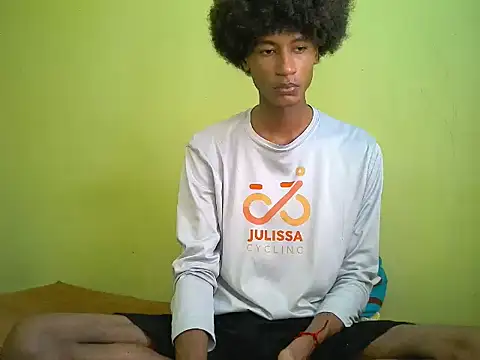 skinniyGabriel's cam snapshot