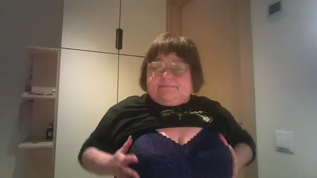 rewa666's cam snapshot