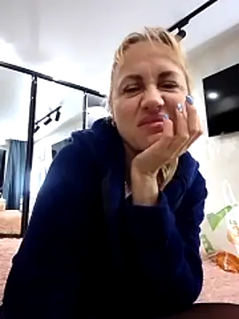 KissMiSveet's cam snapshot