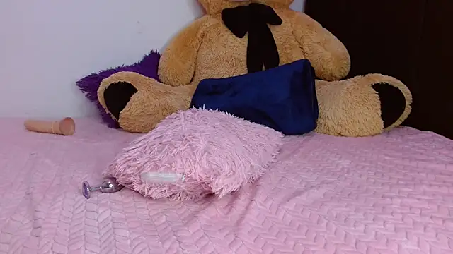 Miss_cand7's cam snapshot