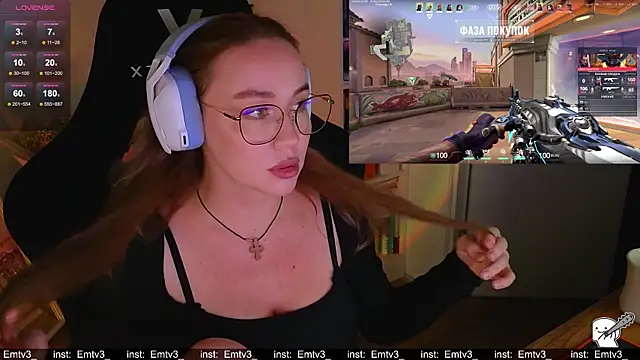 Emili1-'s cam snapshot