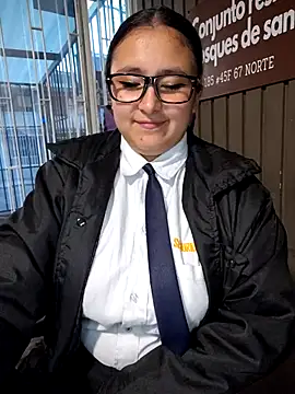 Cute_Penelope live sex cam