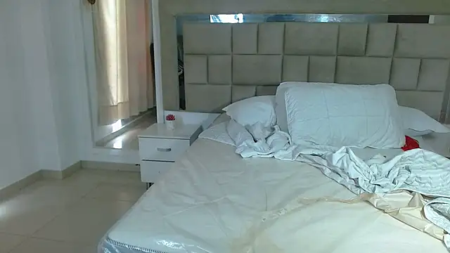 zoecruzz's cam snapshot