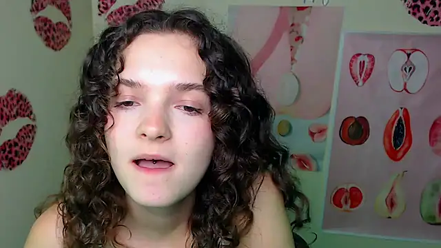 _SusieSu_'s cam snapshot