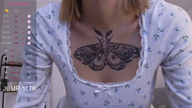 Sonia_Jones's cam snapshot