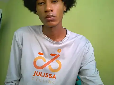 skinniyGabriel live sex cam