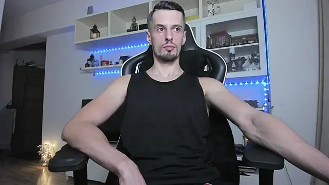 ToddClaytonn live sex cam