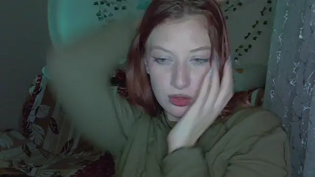 Lily_Ember's cam snapshot