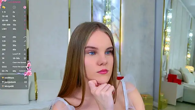 Lili_Lohan's cam snapshot