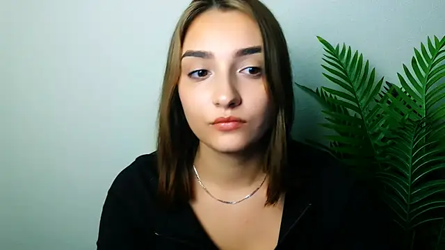 veryshygirl's cam snapshot