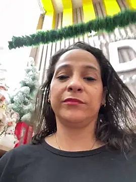 eliz_sama's cam snapshot