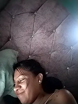 Tiphanydirty3's cam snapshot