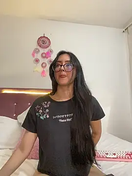 Just_Isaa's cam snapshot