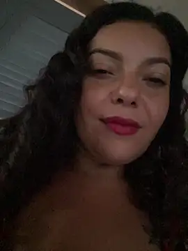 Mari_valda2's cam snapshot