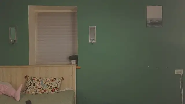 too_sexxxy's cam snapshot