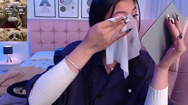 KikiVelvet live sex cam