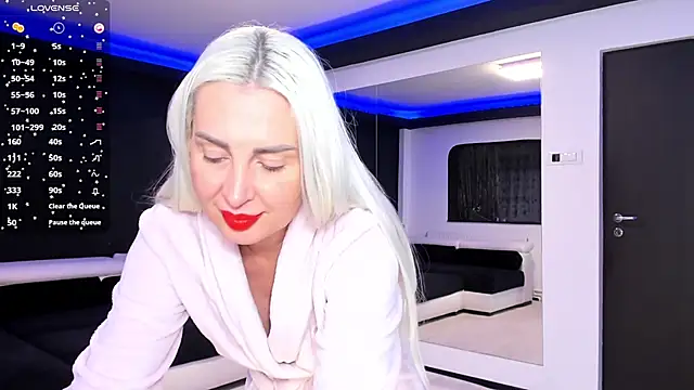 Blond_Babes's web cam