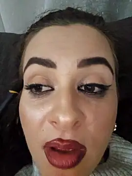 QueensInspireKings's cam snapshot