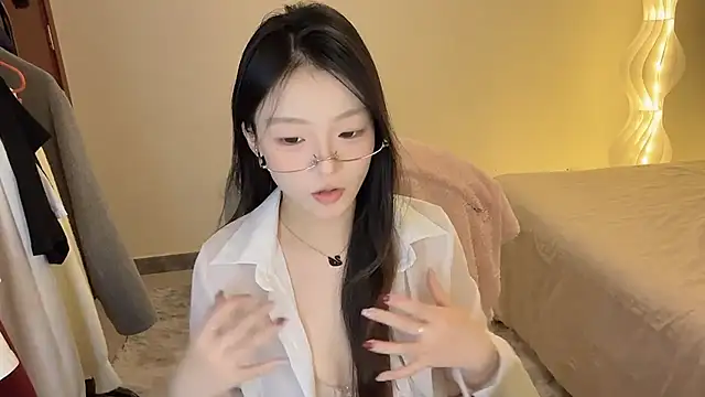 Robin-o3 live sex cam