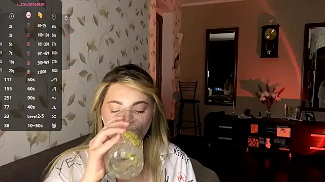 OrethaEredia's cam snapshot