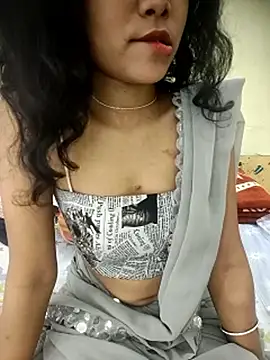 Snaya-baby live sex cam