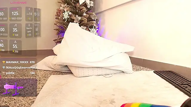 Sassy--Girl's cam snapshot