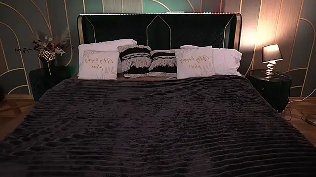 MagicPeachh_'s cam snapshot