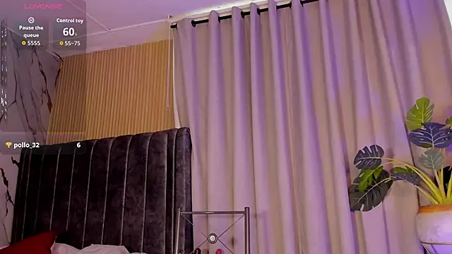 alana_ortega_'s cam snapshot