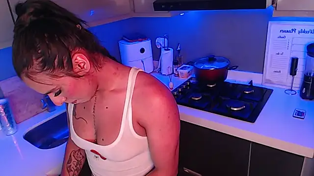 SaraAndrade_'s cam snapshot