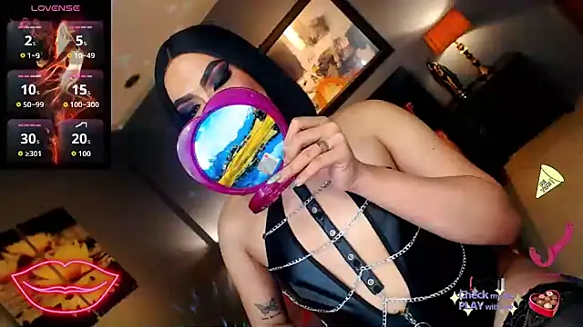 FridaHumphrey live sex cam