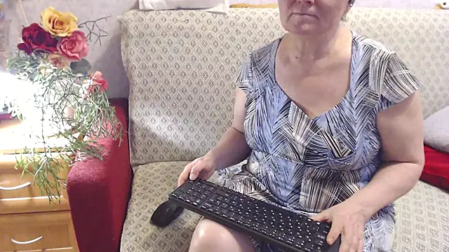 zarinafonliberman's cam snapshot