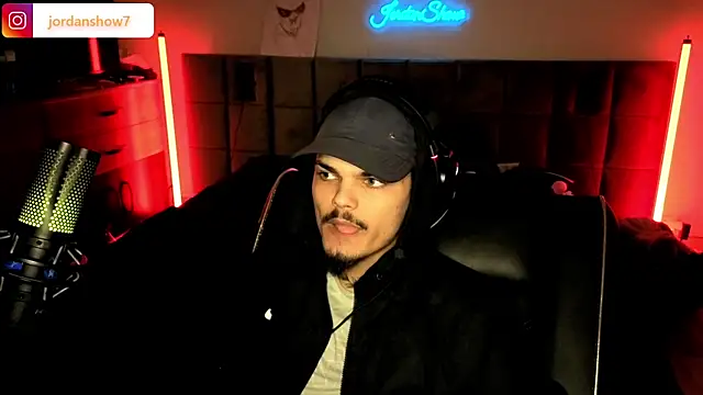JordanShow live sex cam