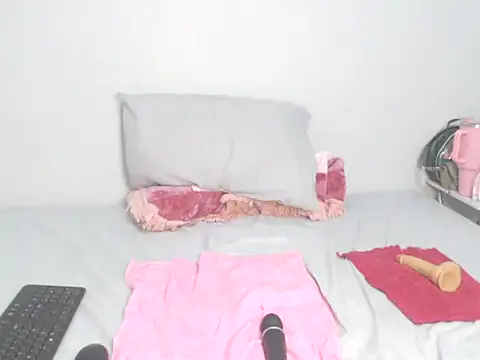 Roxyluva-x live sex cam