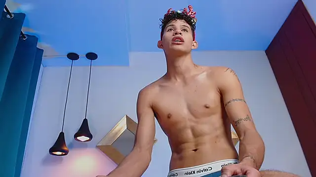 KamiSuarez's cam snapshot