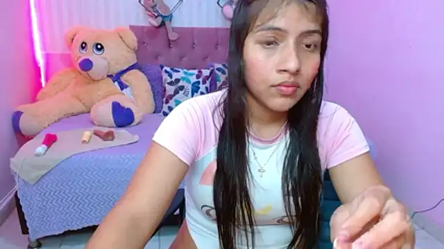 zara_cute's cam snapshot