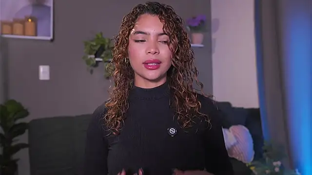 HannahEvanss's cam snapshot