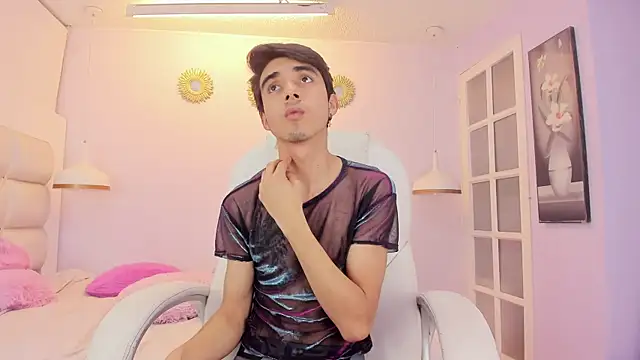 Hottie_Guy's cam snapshot