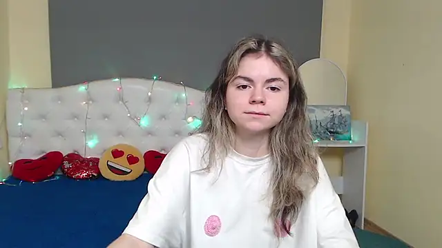 TinaRedly's cam snapshot