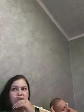 Greta_Tamar's cam snapshot