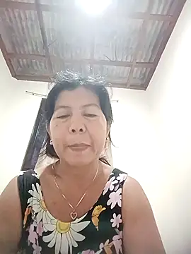 TropicalFlower's cam snapshot