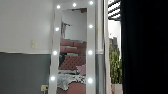 briana_wonder69xxx live sex cam