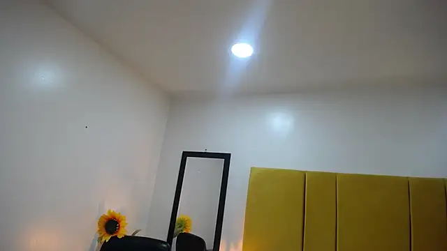 Lupiita223's cam snapshot