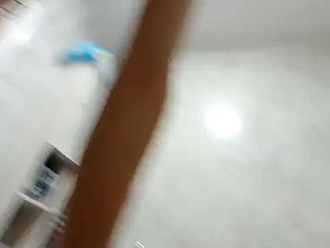 Levarboy's cam snapshot