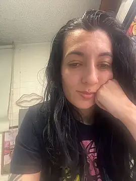 SALOME_KORLAND's cam snapshot