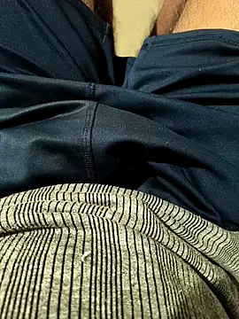 its__aaru's cam snapshot