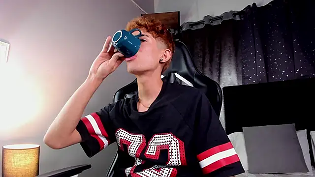 NovaaWheler's cam snapshot