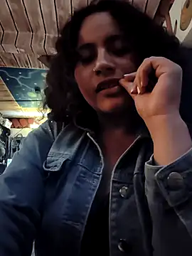 Yaya_watson's cam snapshot