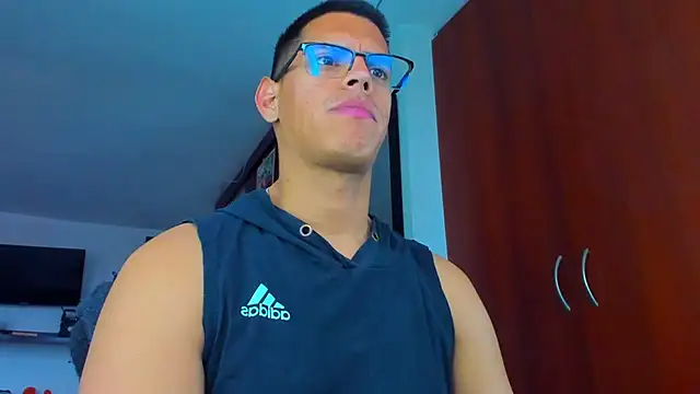 _John_Boy_'s cam snapshot